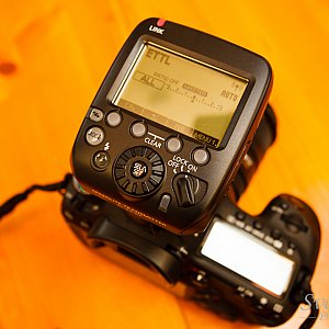 ST-E3 mounted to Camera